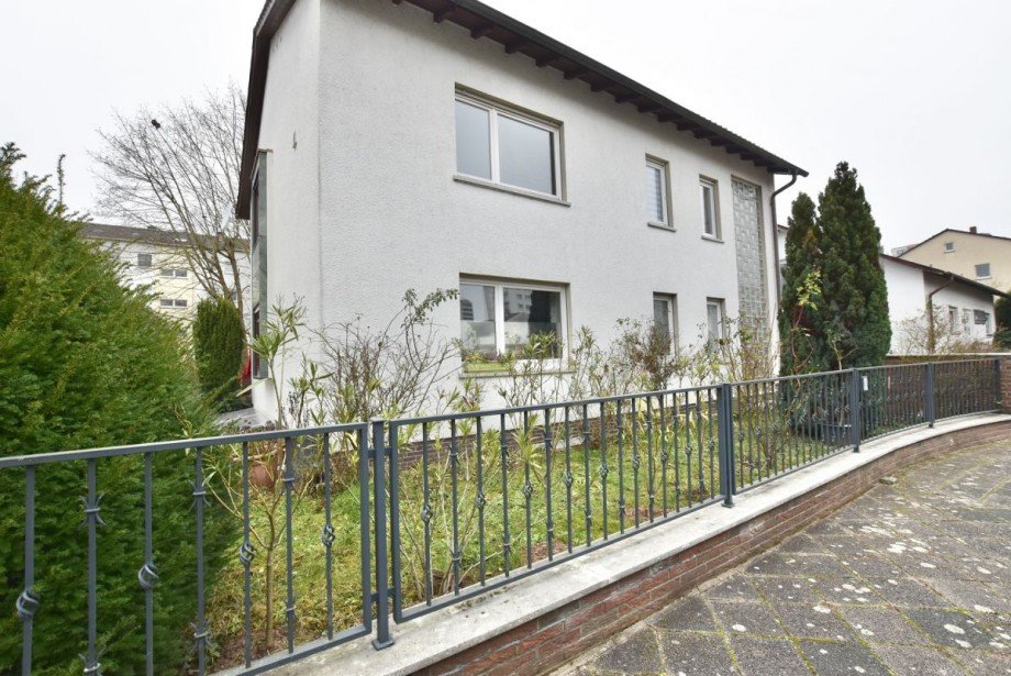 DSC 1023 Zweifamilienhaus Hanau Kesselstadt