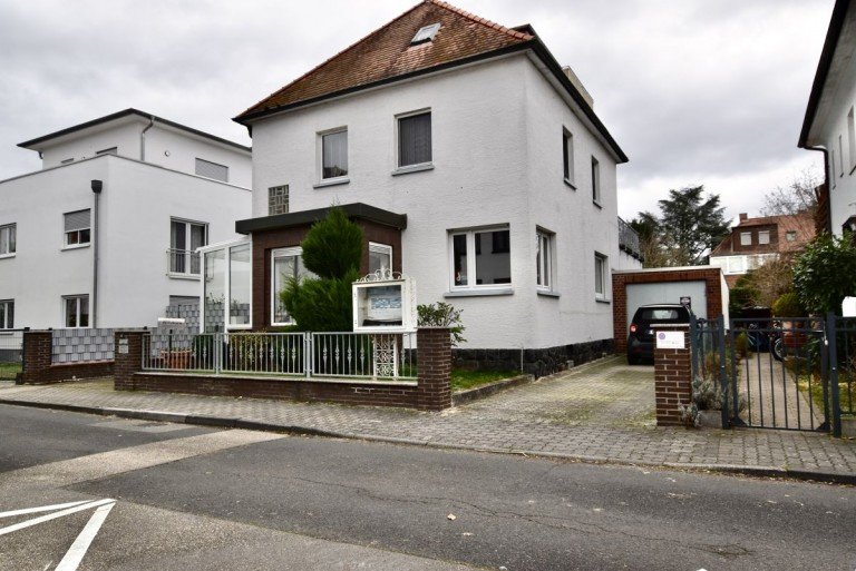  Hanau Zweifamilienhaus +++VERKAUFT+++ Stilvolles 2-Familienhaus in begehrter Wohnlage von Hanau (Rosenau)